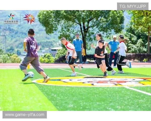 在开心体育的引领下，青少年可以轻松掌握多项运动技能，增强体质